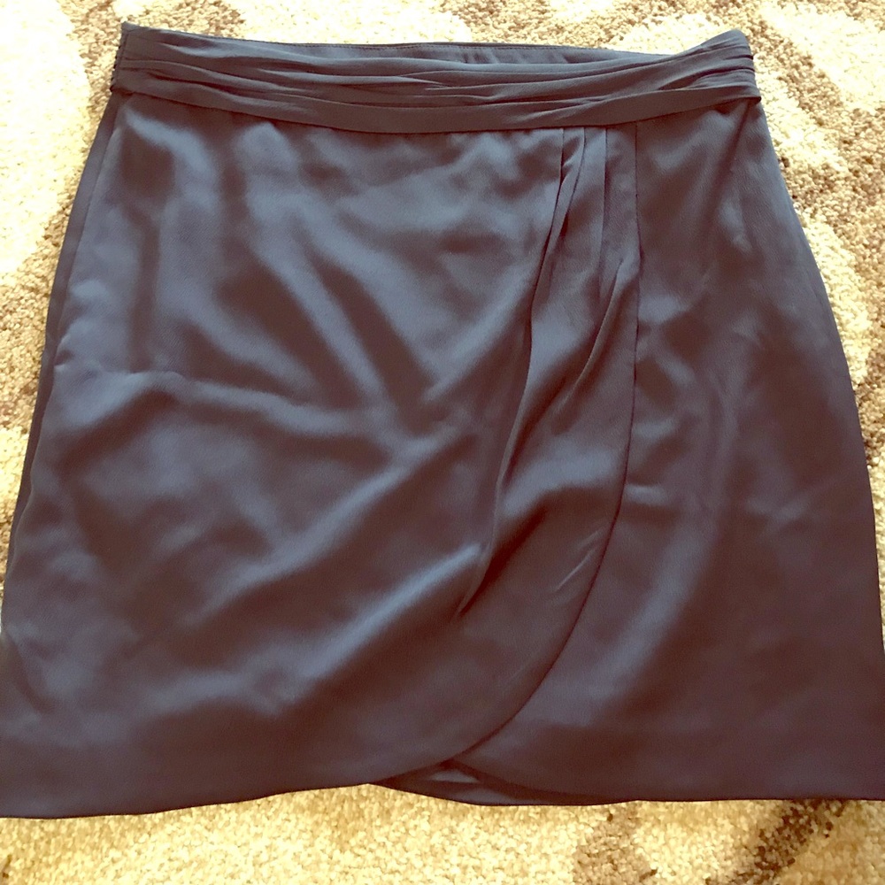 NWT navy Banana Republic skirt